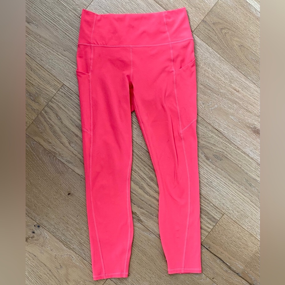 Fabletics 7/8 length Hot Pink Leggings